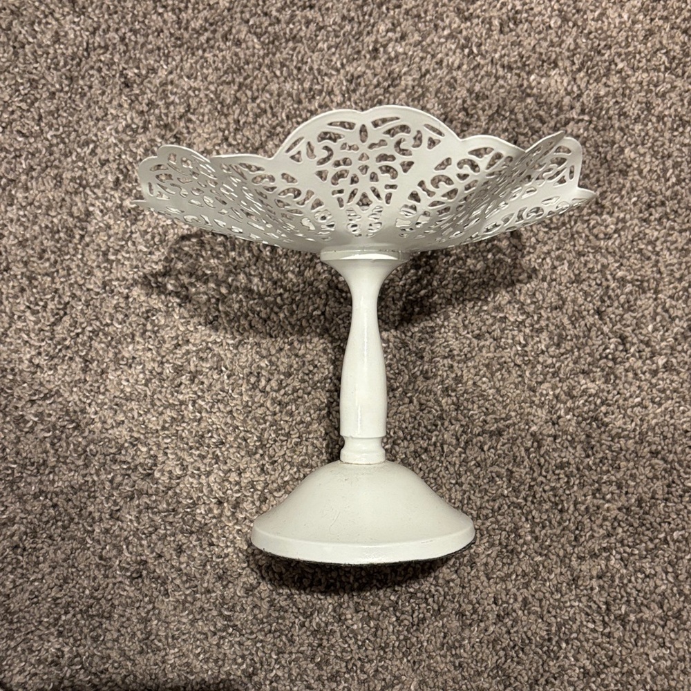 White Decorative for jewelry
